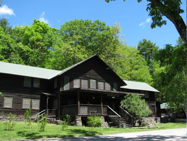 The 2018 Woodstock Mayapple Writers’ Retreat is open for applications